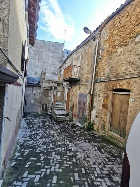 CASA CASTELLANO VICOLO MULE'