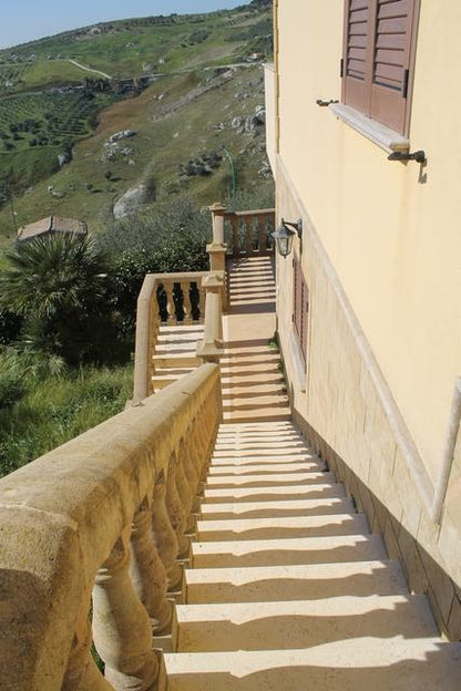VILLA SILVANA – CORSO VITTORIO EMANUELE