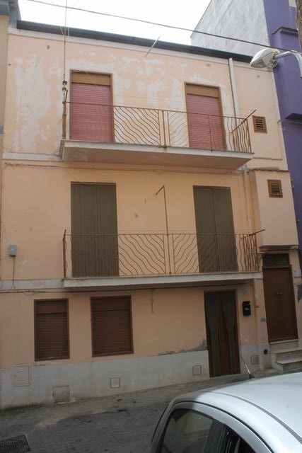 CASA CILONA  VIA PALERMO