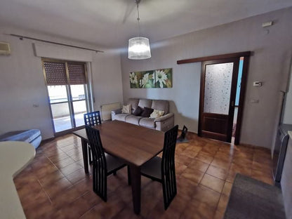 APARTAMENTO ALFANO VIA GARIBALDI