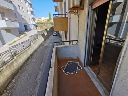 APARTAMENTO ALFANO VIA GARIBALDI