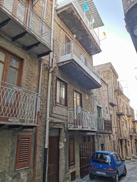CASA SCOZZARI VIA GIOVANNI PROCIDA, ALESSANDRIA DELLA ROCCA (AG)