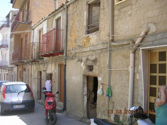 CASA CASTELLANO VIA CENTORBI