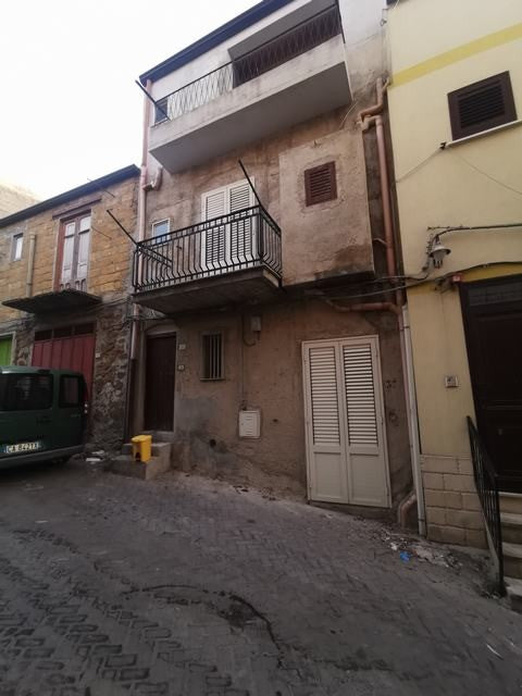 CASA CAPELLANO VIA  FIDANZA