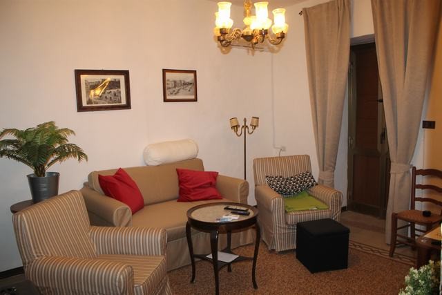 CASA PANORAMICA CEDERVALL SALITA REGINA ELENA CASA