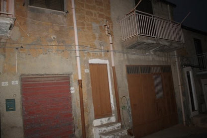 CASA VANIGLIA FRATELLO – VIA CENTORBI