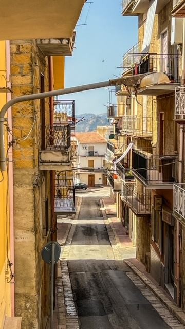 CASA MIYUKI – VIA ROMA (PIANO TERRA E PRIMO PIANO)