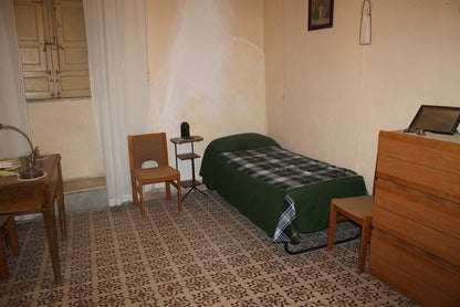CASA A GIULIANA (PA)