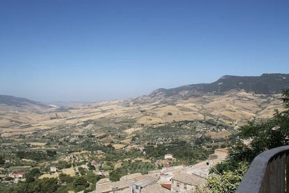 CASA A GIULIANA (PA)