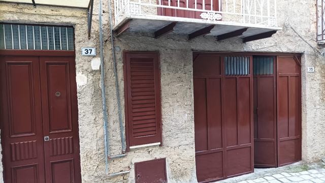 CASA SCOZZARI VIA GIOVANNI PROCIDA, ALESSANDRIA DELLA ROCCA (AG)