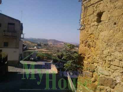 CASA GRASSADONIA LARGO BELLI - PROPERTY IN SICILY