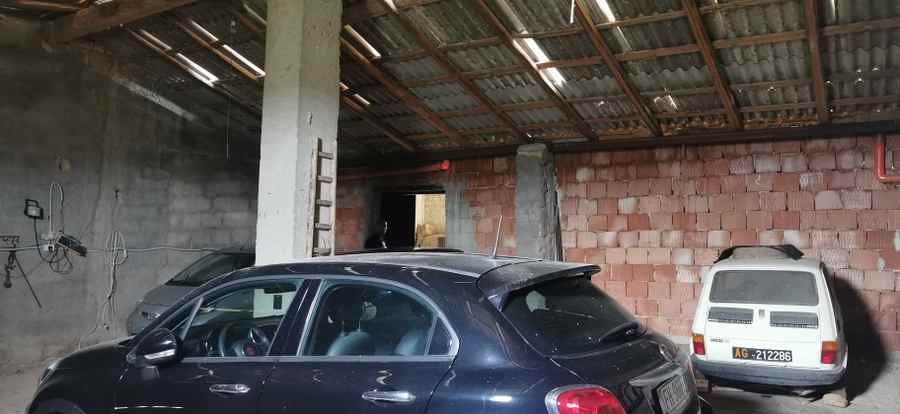 CAPANNONE E TERRENO GAMBINO CONTRADA CICCIONE