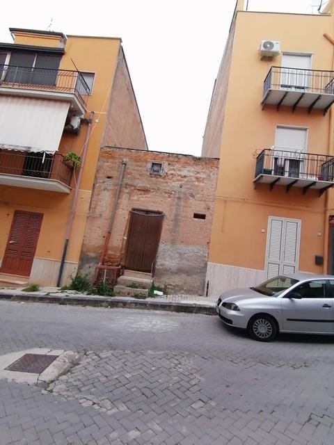 CASA VIA RIGGI – RIBERA (AG)
