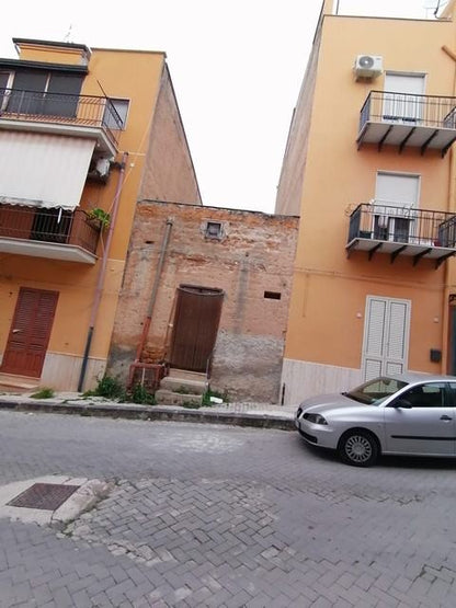 CASA VIA RIGGI – RIBERA (AG)