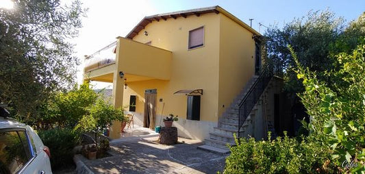 VILLA CARUBIA CORSO VITTORIO EMANUELE