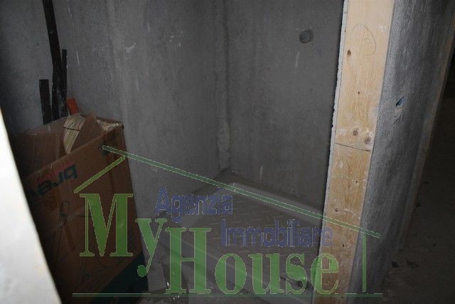 MAGAZZINO DI MICELI VIA ARCURI - PROPERTY IN SICILY
