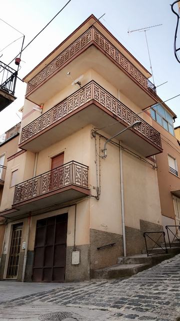 CASA PANORAMICA MARTA VIA DATO