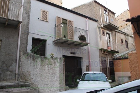 CASA FRAGOLA - CORTILE ARCURI - PROPERTY IN SICILY