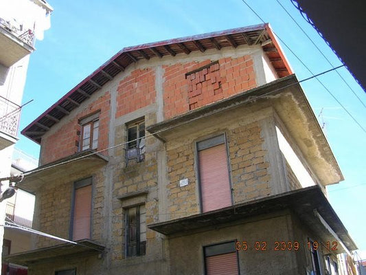 APPARTAMENTI CANNATELLA VIA AMORMINO