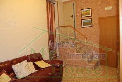 CASA PANORAMICA IN VIA GENTILE/SALITA CARMELO