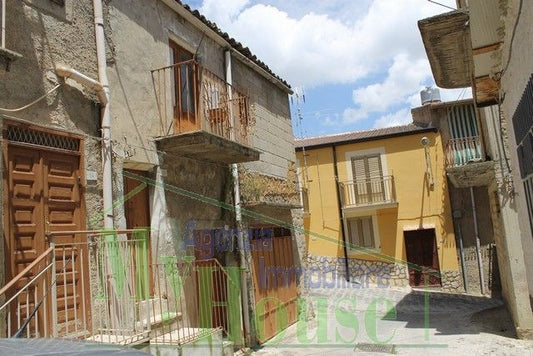 CASA GIUSEPPE VICOLO RIGGIO - PROPERTY IN SICILY