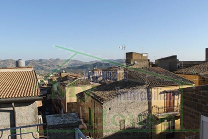 CASA PANORAMICA IN VIA GENTILE/SALITA CARMELO