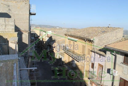 CASA PANORAMICA IN VIA GENTILE/SALITA CARMELO