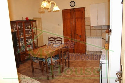 CASA DI CHIAZZA SALITA CARMELO - PROPERTY IN SICILY