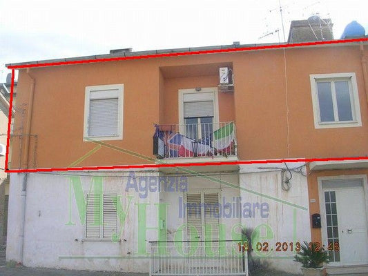 APPARTAMENTO NEL CORSO CINQUEMANI