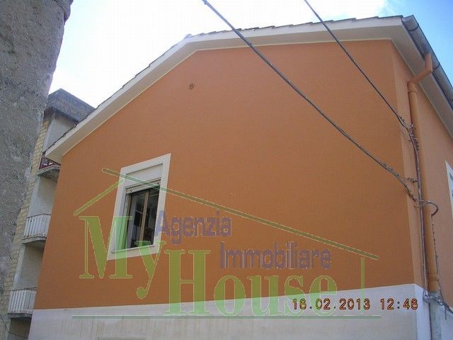APPARTAMENTO NEL CORSO CINQUEMANI