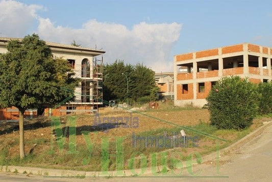 TERRENO EDIFICABLE PROVENZANO - VIA LEOPARDI E VIA VERGA