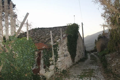 HOUSE AND LAND LAZARA - SANTO STEFANO QUISQUINA (AG)