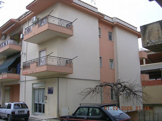 APPARTAMENTI RAFFA - VENDESI CASA IN SICILIA CIANCIANA