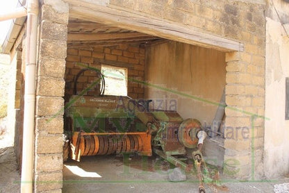 HOUSE AND LAND PARRINO IN CONTRADA CABIBI (ALESSANDRIA)