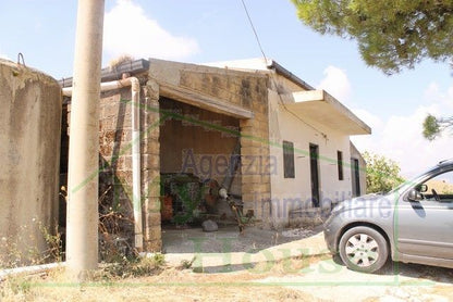 HOUSE AND LAND PARRINO IN CONTRADA CABIBI (ALESSANDRIA)