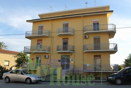 APPARTAMENTO MARINO – VIA PAPA GIOVANNI XXIII