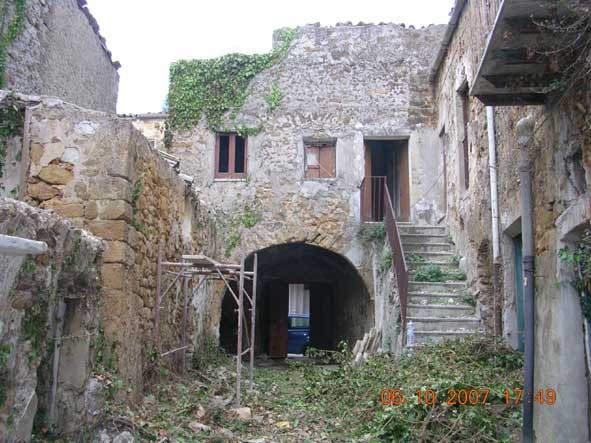 QUARTIERE IN VENDITA