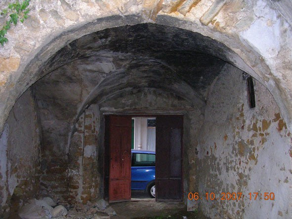 QUARTIERE IN VENDITA