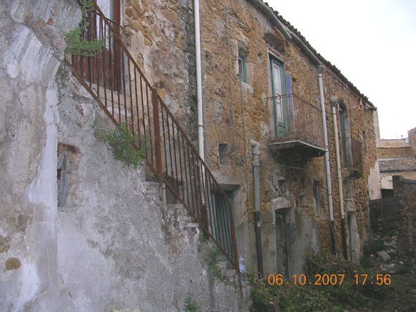 QUARTIERE IN VENDITA