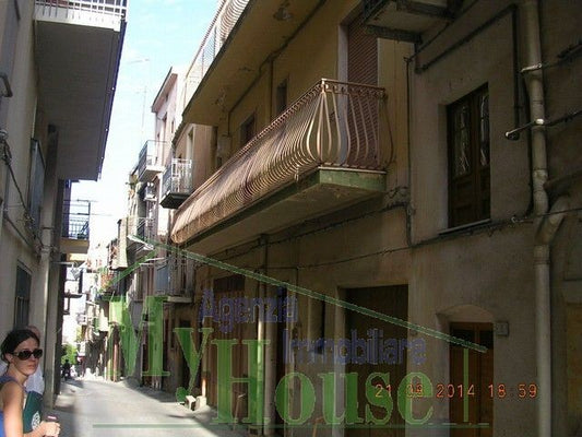 CASA CARUBIA VIA MARTORANA