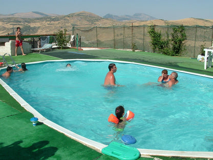VILLETTA CON PISCINA