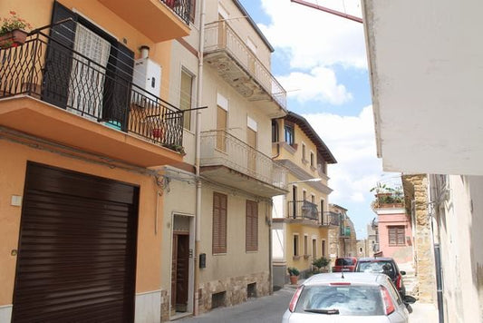 CASA PULIZZI VIA SIRACUSA - PROPERTY IN SICILY