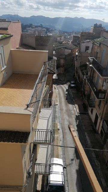 CASA FERRARO PANEPINTO – ANGOLO SALITA CARMELO/VIA SETTICASI