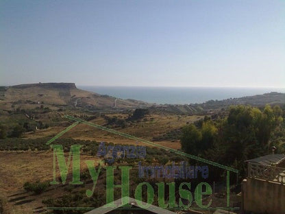 VILLA PANORAMICA A REALMONTE