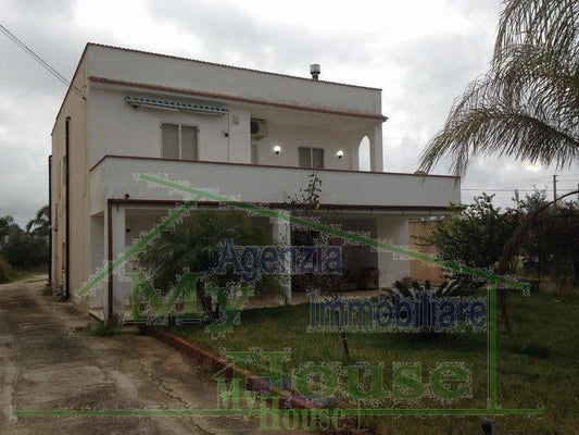 VILLA IN SELINUNTE