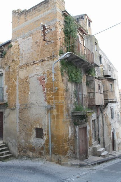 CASA ENZO SALITA CONVENTO