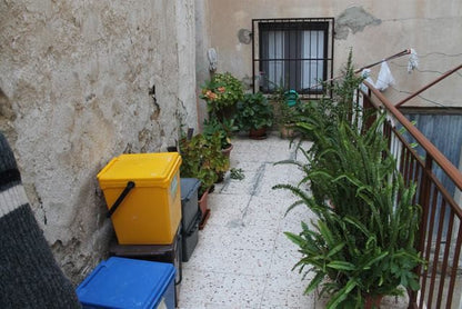 CASA  FANARA CON GIARDINETTO – SICULIANA (AG)