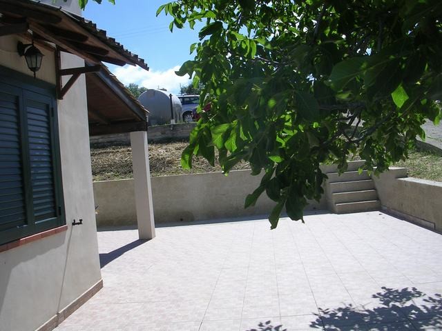 CASA  IN AFFITTO MEDARDO - A SOLI 50 METRI DALLA PISCINA PUBBLICA