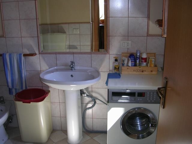 CASA  IN AFFITTO MEDARDO - A SOLI 50 METRI DALLA PISCINA PUBBLICA