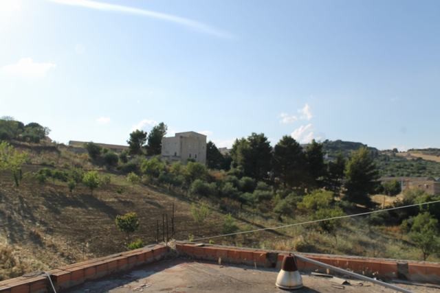 PALAZZINA CON TERRENO MATTEO – CDA CICCIONE
